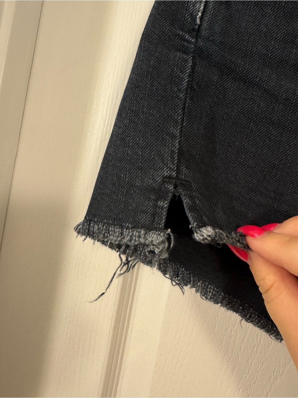 Levi's 501 Black Distressed Cutoff Jean Shorts - Picture 7 of 13